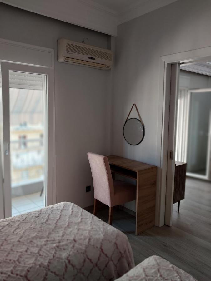 Anibo Studios And Apartments Zero Point 46 Thessaloniki Exterior photo